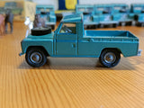 438 Land Rover in turquoise-green with cast wheels 8