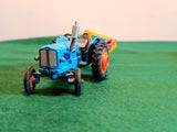 Gift Set 18 Fordson Power Major Tractor (early edition) + Plough (1)