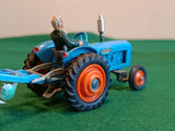 Gift Set 13 Fordson Power Major Tractor + Plough (1)