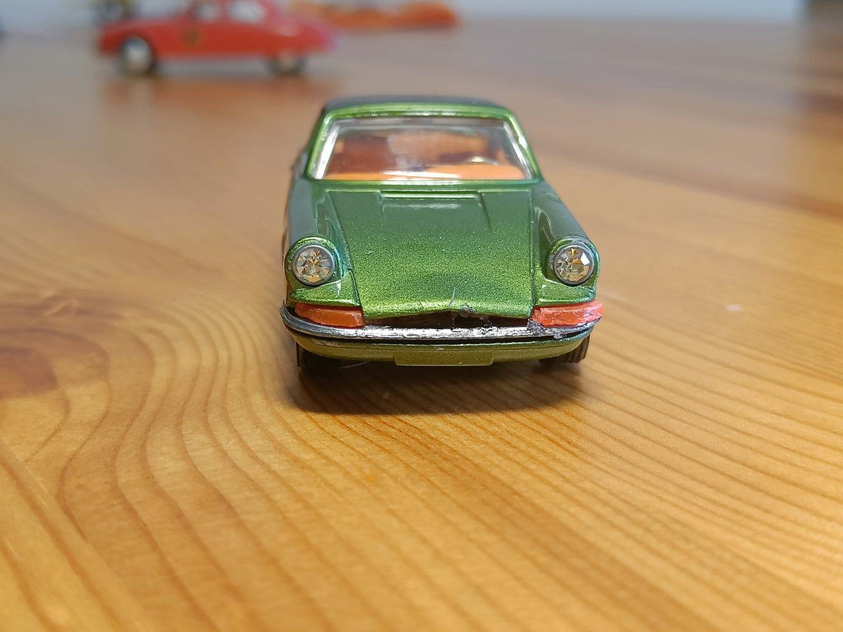 382 Porsche 911S Targa – Corgi Toys