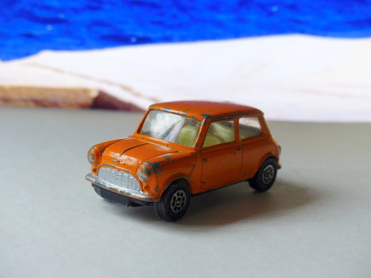 コーギー　Corgi Toys Morris Mini-Minor Corgi Toys 7.5cm Long Original Diecast 226 - Morris Mini