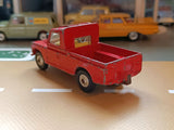 438 Land Rover Chipperfields Circus