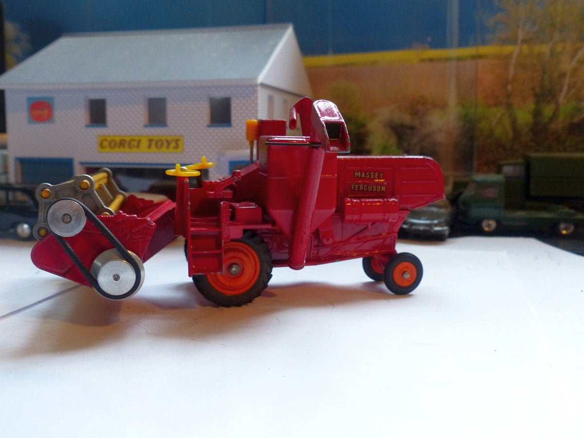 corgi toys massey ferguson combine harvester toy