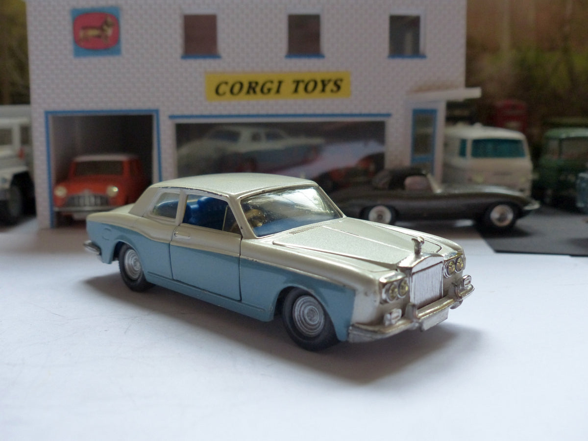 1970s 1:43 Original Mebetoys Rolls-Royce Silver Shadow A-26 Italy Diecast Loose 1970s 1:43 Original Mebetoys Rolls-Royce Silver Shadow A-26 Italy Diecast Loose