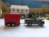 Gift Set 2 Land Rover and Pony Trailer (scarce edition)