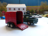 Gift Set 2 Land Rover and Pony Trailer (scarce edition)