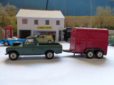 Gift Set 2 Land Rover and Pony Trailer (7)