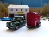 Gift Set 2 Land Rover and Pony Trailer (7)
