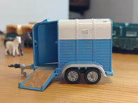 112 Rice Double Horsebox (5) *with six spoke wheels*