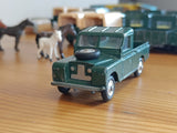 438 Land Rover in deep green 13