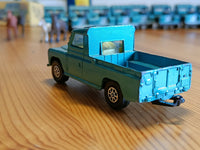 438 Land Rover in turquoise-green with Whizzwheels 14