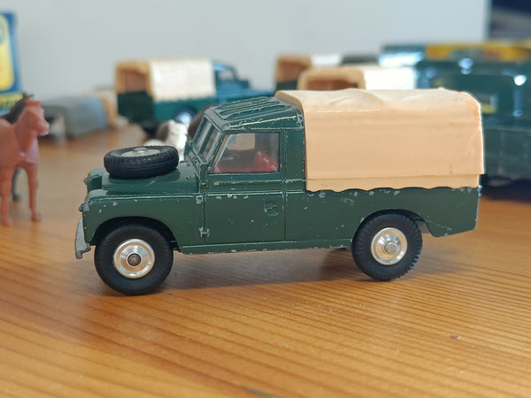 438 Land Rover in deep green with red seats 2