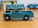 438 Land Rover in turquoise-green with shaped wheels 5