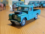 438 Land Rover in turquoise-green with cast wheels 7