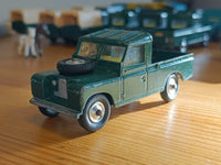 438 Land Rover in deep green 7