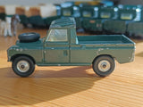 438 Land Rover in deep green 9