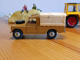 Gift Set 2 Land Rover in fawn