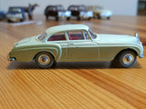 224 Bentley Continental Sports Saloon green and pale green