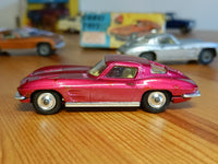 310 Chevrolet Corvette Sting Ray *early edition* with original box