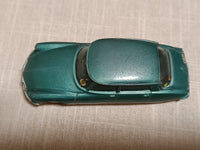 210 Citroën DS19 all metallic green (2)