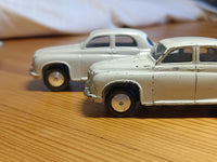 204 Rover 90 in pale green-ivory