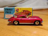 310 Chevrolet Corvette Sting Ray *early edition* with original box