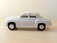 204 Rover 90 in ivory