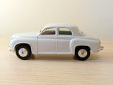 204 Rover 90 in ivory