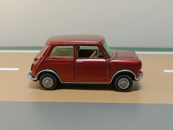 334 BMC Mini-Cooper Magnifique (Auto-Pilen copy)