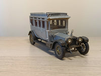 9041 1912 Rolls Royce Silver Ghost with gold wheels (2)