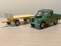 438 Land Rover and trailer from Gift Set 22 (1)