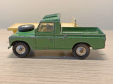 438 Land Rover and trailer from Gift Set 22 (1)