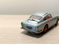 270 James Bond Aston Martin DB5 silver (rare 1976 edition)