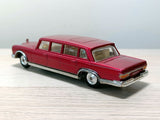 247 Mercedes-Benz 600 Pullman in bright crimson