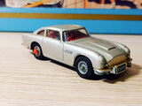 270 James Bond Aston Martin DB5