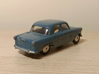 352 Standard Vanguard III RAF Staff Car *grey base*