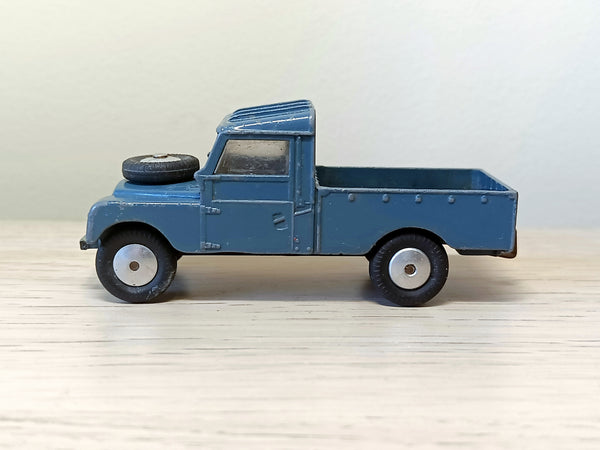 351 RAF Land Rover