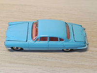 238 Jaguar Mk X in pale blue with original box (1)