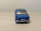 253 Mercedes-Benz 220SE in metallic blue (3)