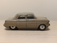 200 Ford Consul in mushroom