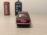 252 Rover 2000 in maroon with rare cast wheels (4)