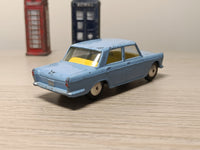 217 Fiat 1800 in blue with bright yellow seats