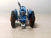 Gift Set 13 Fordson Power Major Tractor + Plough (2)