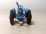 Gift Set 13 Fordson Power Major Tractor + Plough (2)