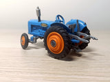 Gift Set 13 Fordson Power Major Tractor + Plough (2)