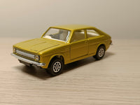 306 Morris Marina in metallic lemon