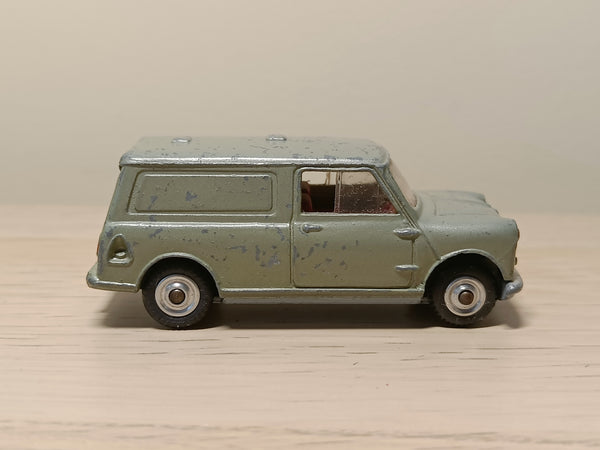 450 Austin Minivan with Countryman grille (2)