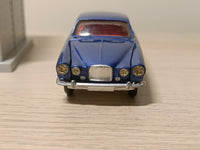 238 Jaguar Mk X in metallic dark blue