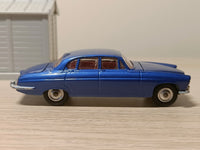 238 Jaguar Mk X in metallic dark blue