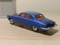 238 Jaguar Mk X in metallic dark blue
